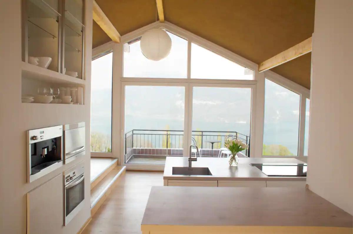 Lakeview Gem Krattigen Exterior foto